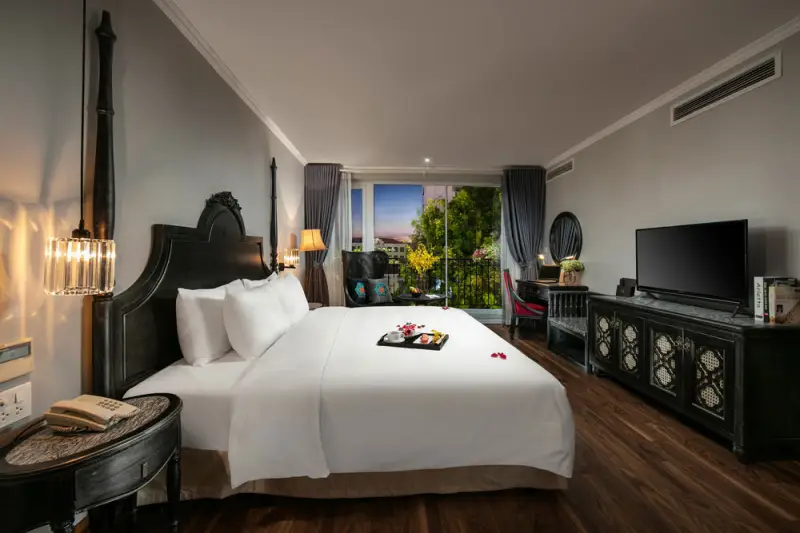 Shining Central Hotel & Spa phòng executive