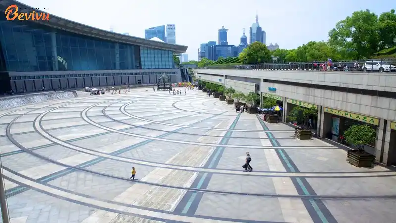 Bảo tàng Khoa học và Công nghệ Thượng Hải Bảo tàng Khoa học và Công nghệ Thượng Hải là nơi lý tưởng để du khách khám phá những thành tựu khoa học, công nghệ và nghệ thuật