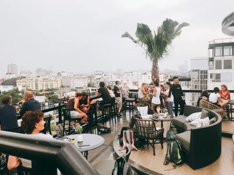 San Hanoi Hotel bar