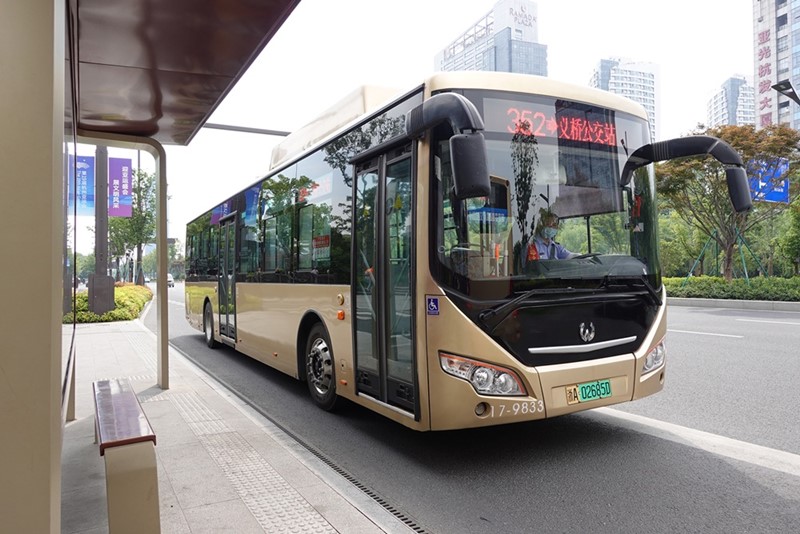 Xe bus khá phổ biến ở Hàng Châu
