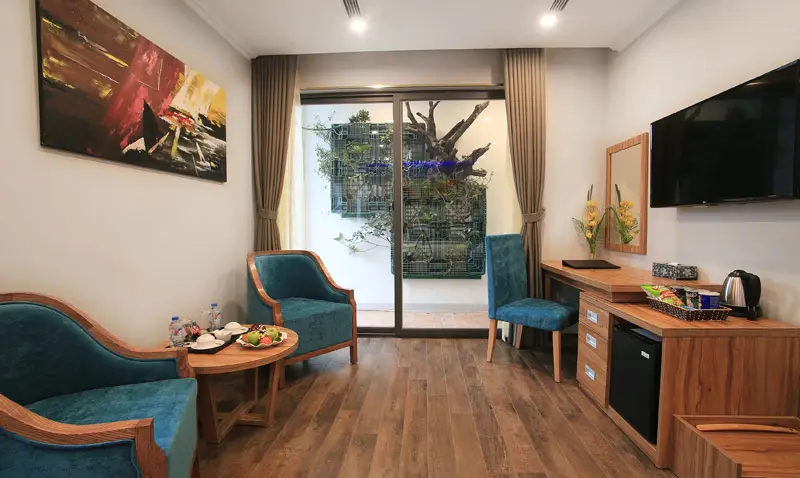 phòng deluxe Oriana Hotel