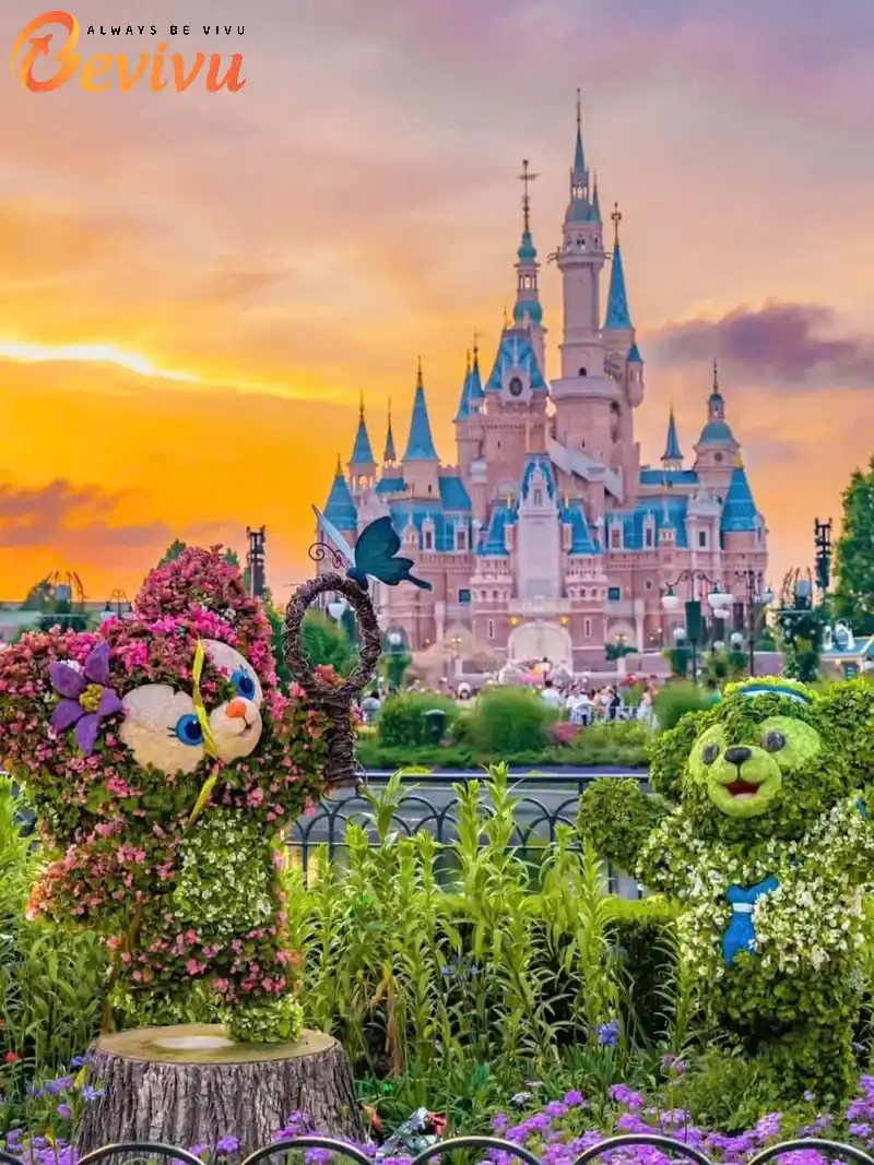 Công viên Disneyland Thượng Hải Công viên Disneyland Thượng Hải là một địa điểm không thể bỏ qua