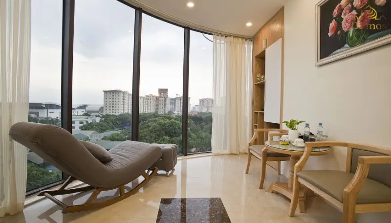 Phòng deluxe tại DLmos Hanoi Hotel
