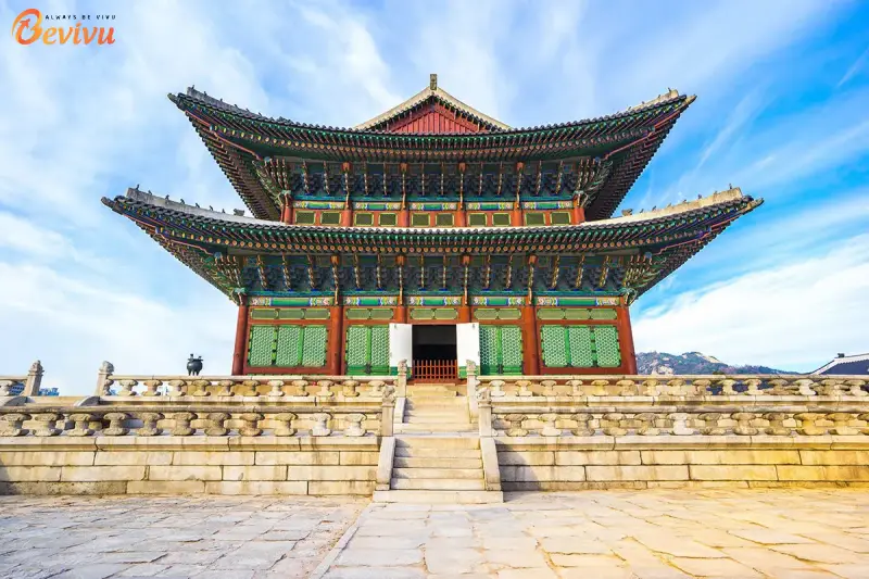 Cung điện Gyeongbokgung có lịch sử lâu đời Du lịch Hàn Quốc tham quan Cung điện Gyeongbokgung
