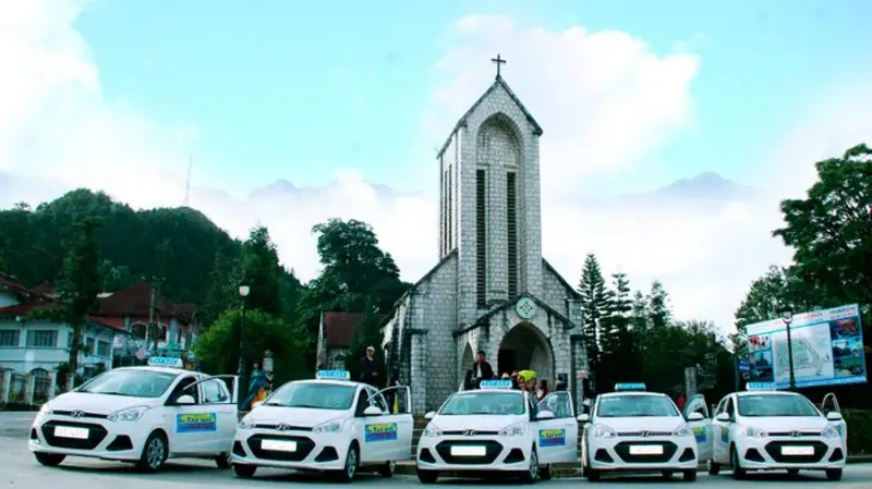 Di chuyển ở Sapa bằng taxi Du lịch Sapa di chuyển bằng taxi
