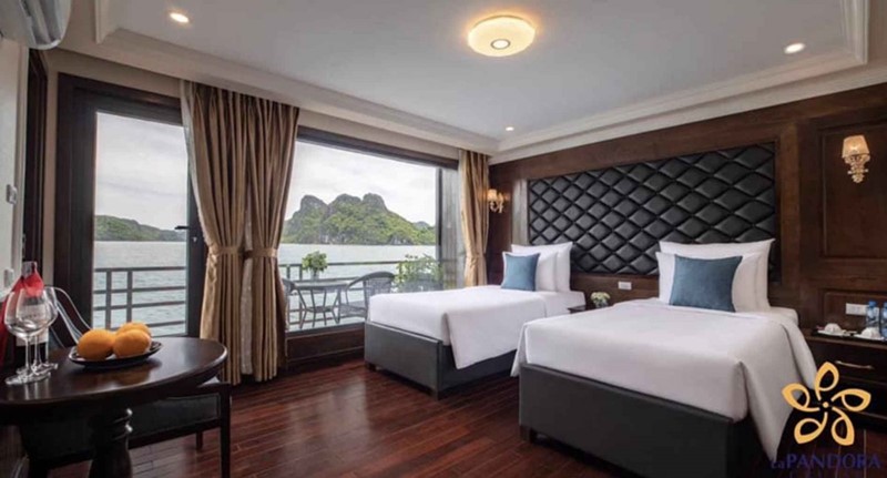 Suite Balcony đầy đủ tiện ích