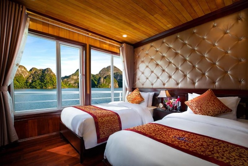 Phòng Deluxe Sea View Cabin đầy đủ tiện ích