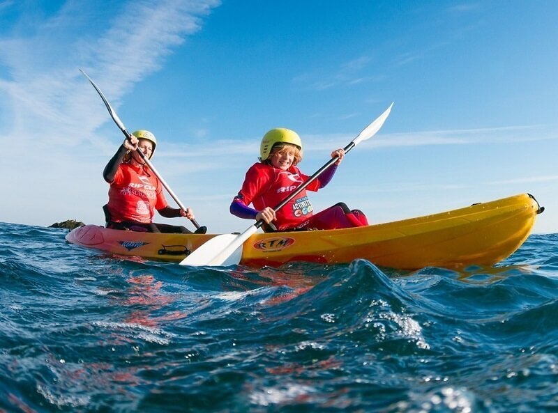 Chèo thuyền Kayak