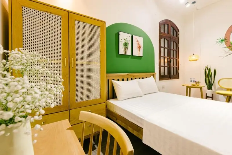 Eden Westlake Hotel phòng deluxe