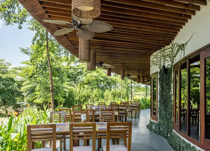 Forest Bar Restaurant Forest Bar Restaurant đầy đủ tiện nghi