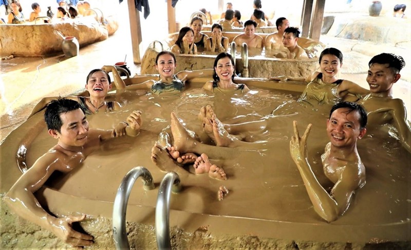 Tắm bùn ở Nha Trang tốt cho sức khỏe