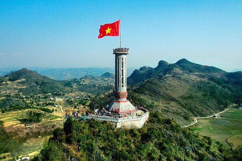 cột cờ Lũng Cú nổi tiếng ở Việt Nam