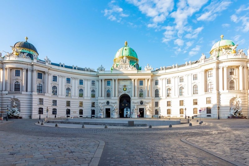 Cung điện Hofburg siêu hoành tráng