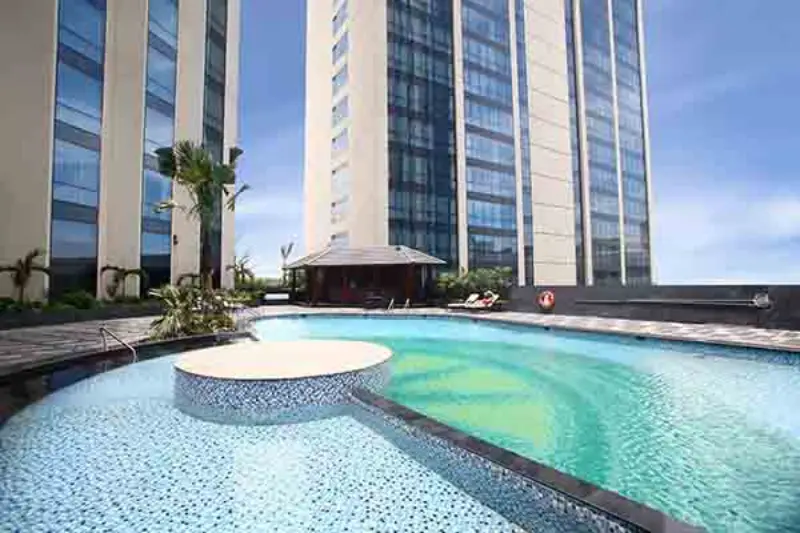 Crowne Plaza West Hanoi Residences