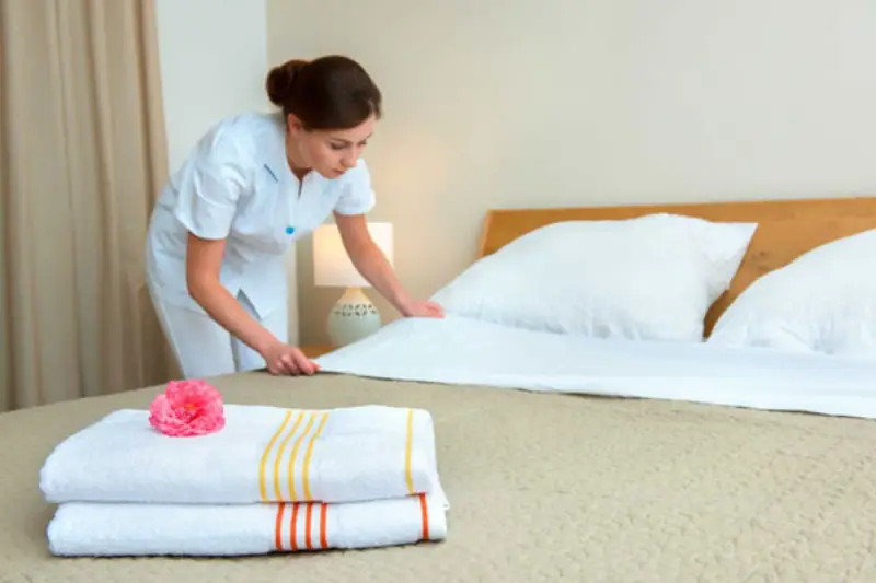 Hoàng Gia Xa La Boutique Hotel dọn phòng
