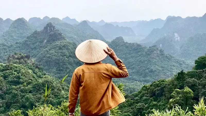 Vườn Quốc gia Cát Bà Vườn Quốc gia Cát Bà là địa điểm thăm quan nổi tiếng