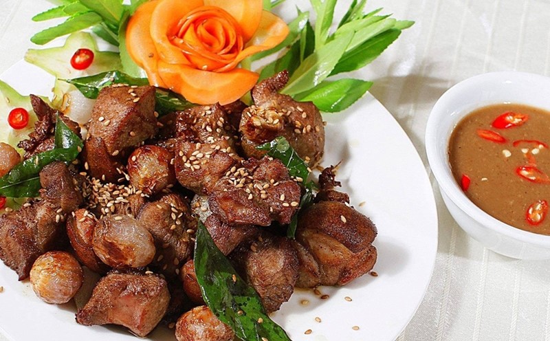 Thịt dê núi đặc sản Ninh Bình