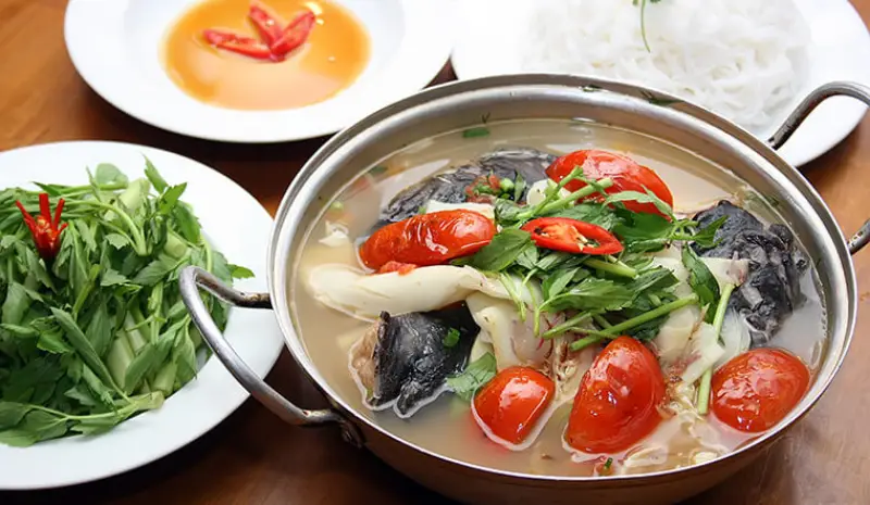 Lẩu cá tầm - đặc sản Sapa Lẩu cá tầm Sapa