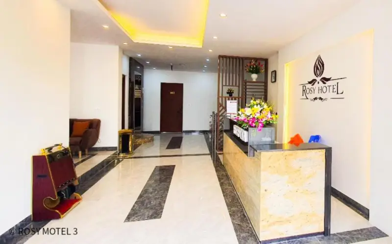 Rosy Hotel