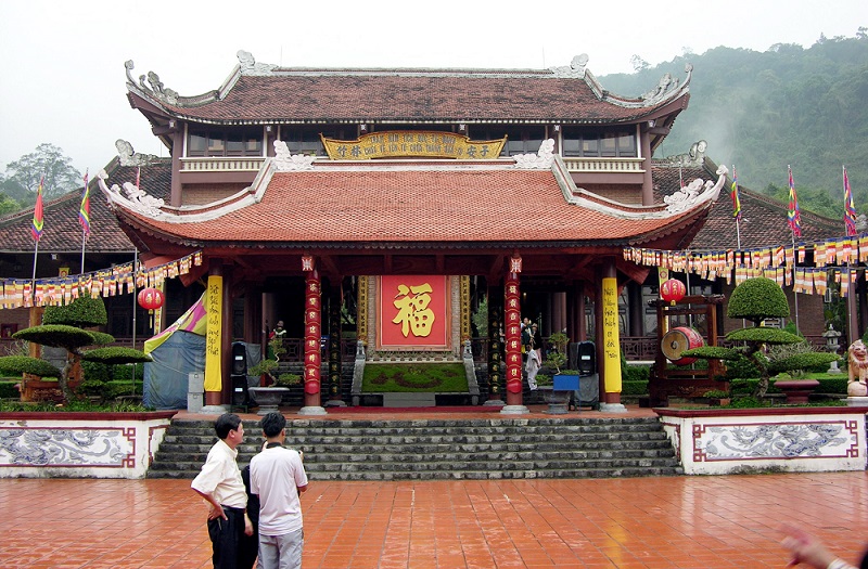 Chùa Yên Tử có kiến trúc riêng biệt