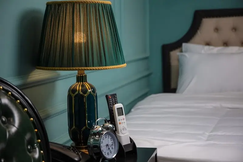Madelise Palace Hotel & Travel