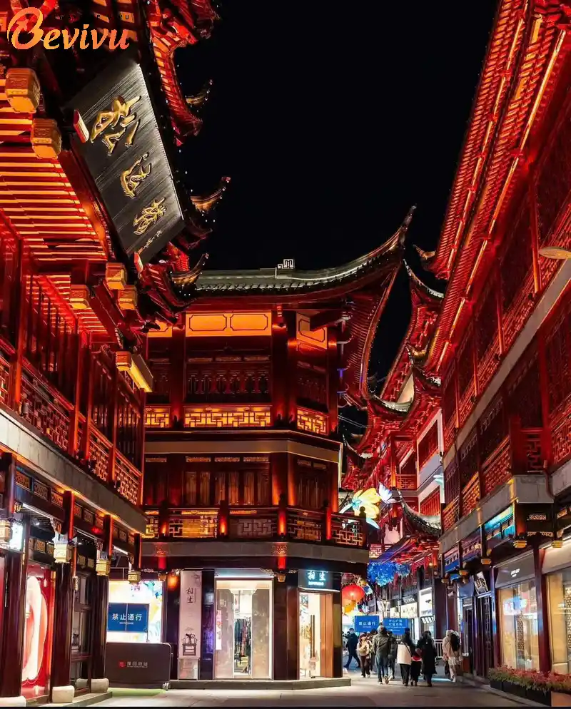 Quang cảnh Miếu Thành Hoàng Du lịch Miếu Thành Hoàng