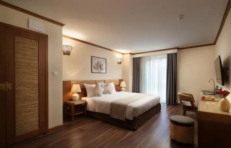 MK Premier Boutique Hotel Balcony Luxury Room