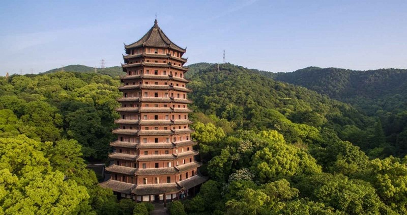 Tháp Lục Hoà có lối kiến trúc đặc biệt