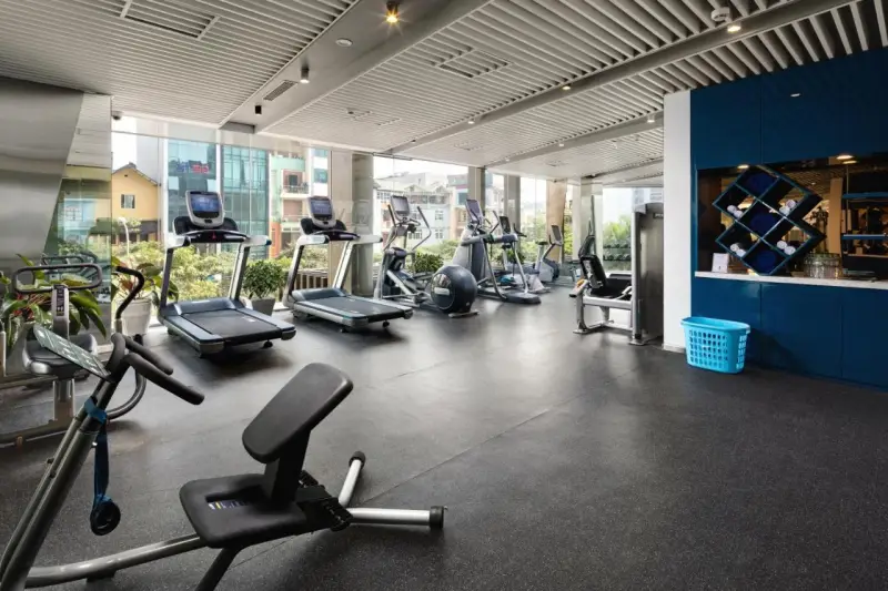 phòng gym Novotel Suites Hanoi 