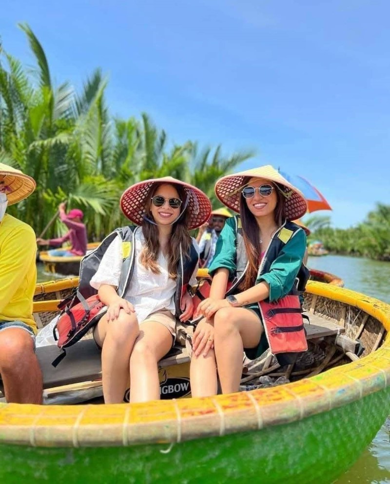 Đi Hội An ngắm rừng dừa bảy mẫu