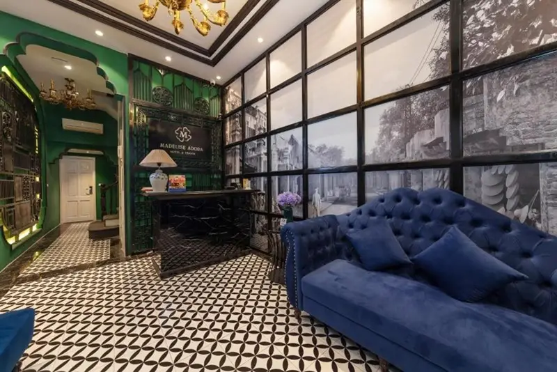 Madelise Adora Hotel & Travel