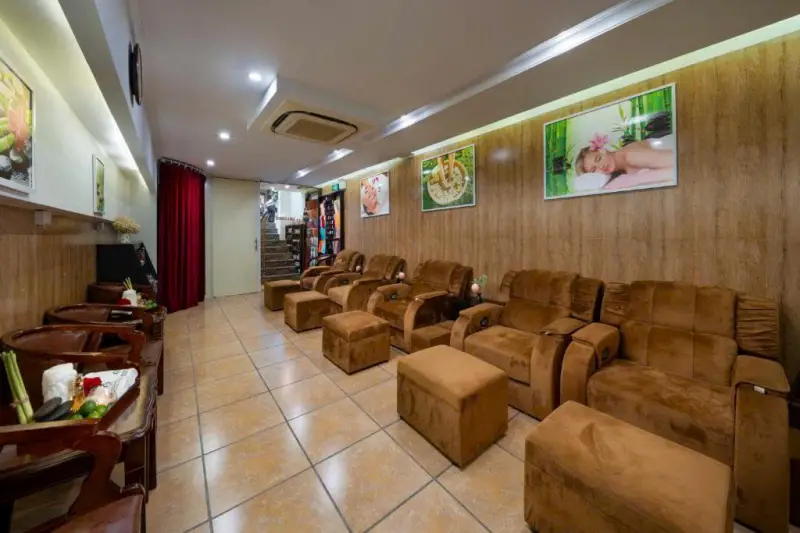 Silk Queen Hotel