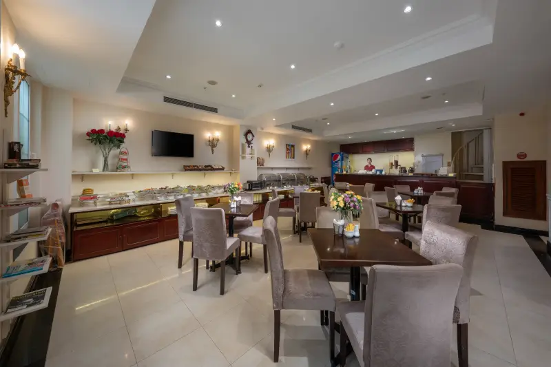 Nhà hàng tại Sunline Central Hotel