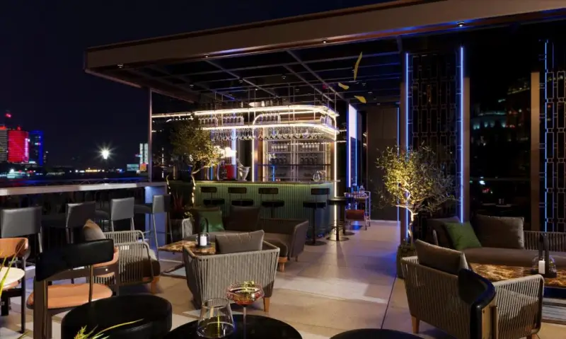 quầy bar tại Sunline Central Hotel