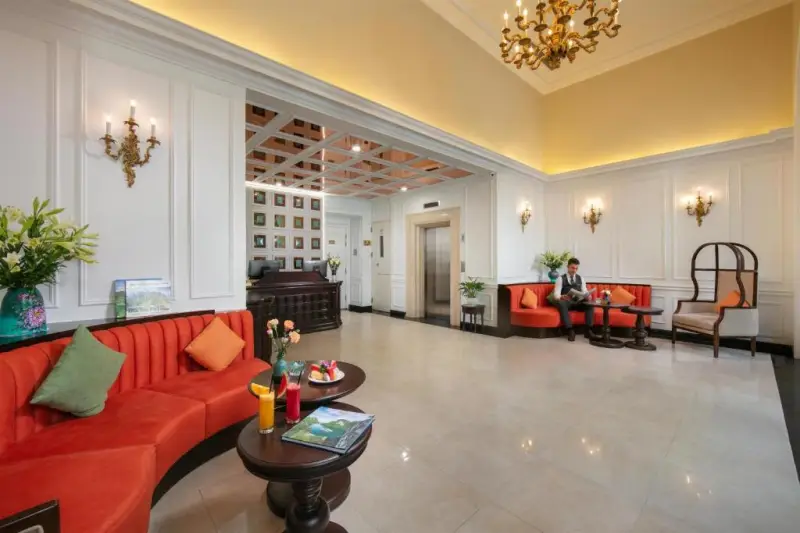 Sunline Central Hotel lễ tân