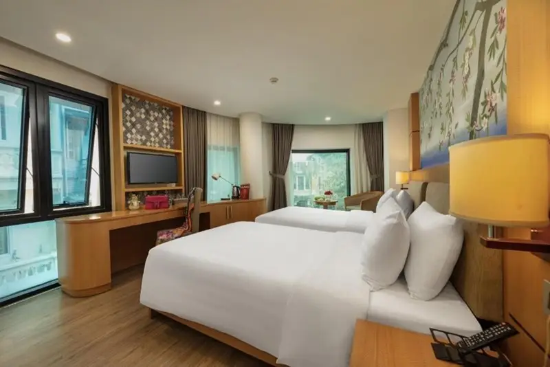 Halo Hanoi Hotel 