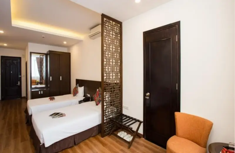 Thang Long Espana Hotel