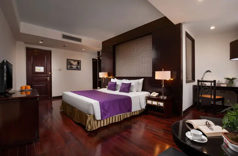 TK123 Hanoi Hotel phòng suite