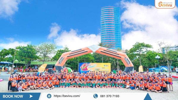 Tổ chức Team Building