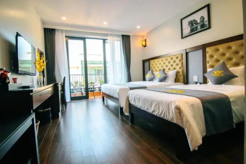 phòng superior family tại Topone Halong Hotel