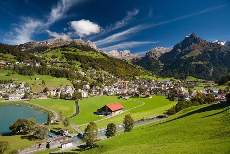 5 điều tuyệt vời khi du lịch Engelberg, Thụy Sĩ – Ngôi làng thiên thần tựa mình bên núi Alps 