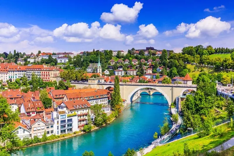  Bern là thủ đô của Thụy Sĩ