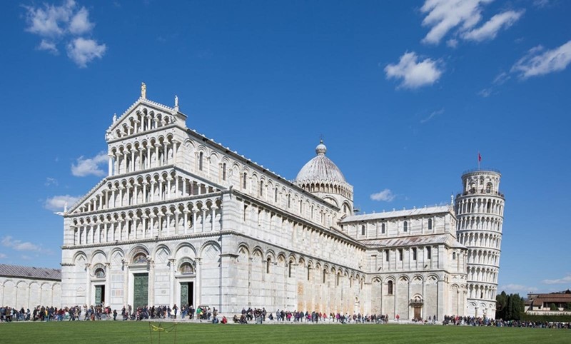 thành phố Pisa xinh đẹp của Ý