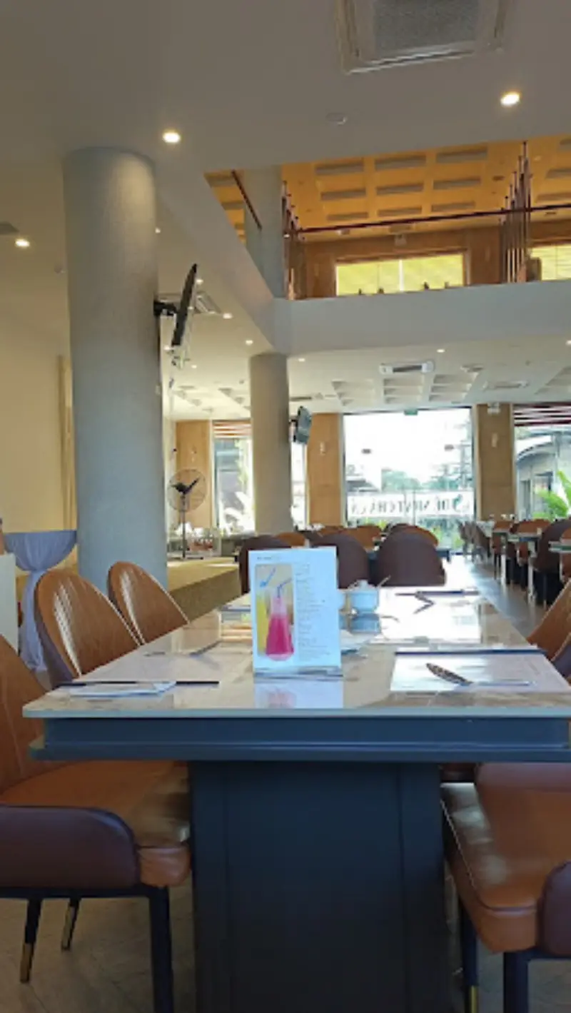 Uông Bí Boutique Hotel nhà hàng