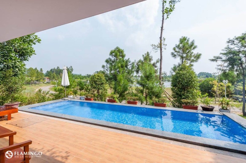Villa F17 nằm trong Flamingo Đại Lải Resort