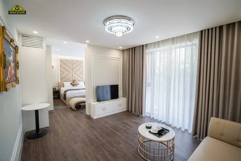 VP Hotel Luxury Super King Room