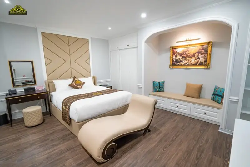 VP Hotel Luxury Vip Room 1