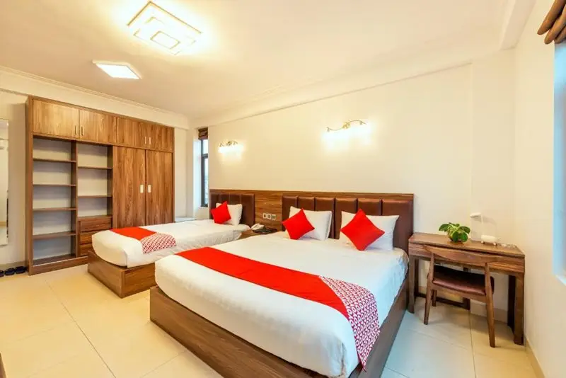 Westlake Tay Ho Hotel phòng deluxe