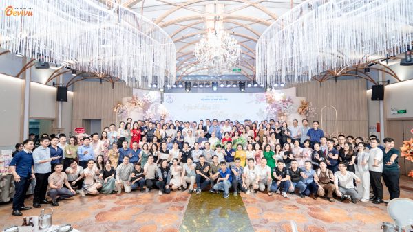 họp lớp đại học Y
