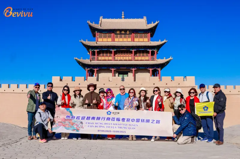 Khám phá tour du lịch Đôn Hoàng 6 ngày 5 đêm